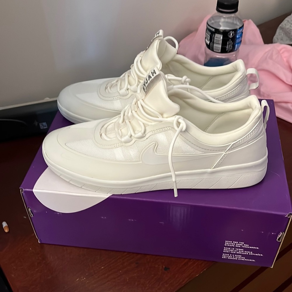 Nike SB Nyjah free 2 size 10